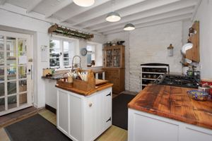 Photo 19- click for photo gallery